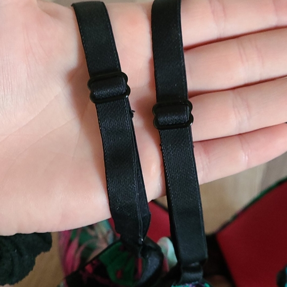 Bra - Picture 6 of 8